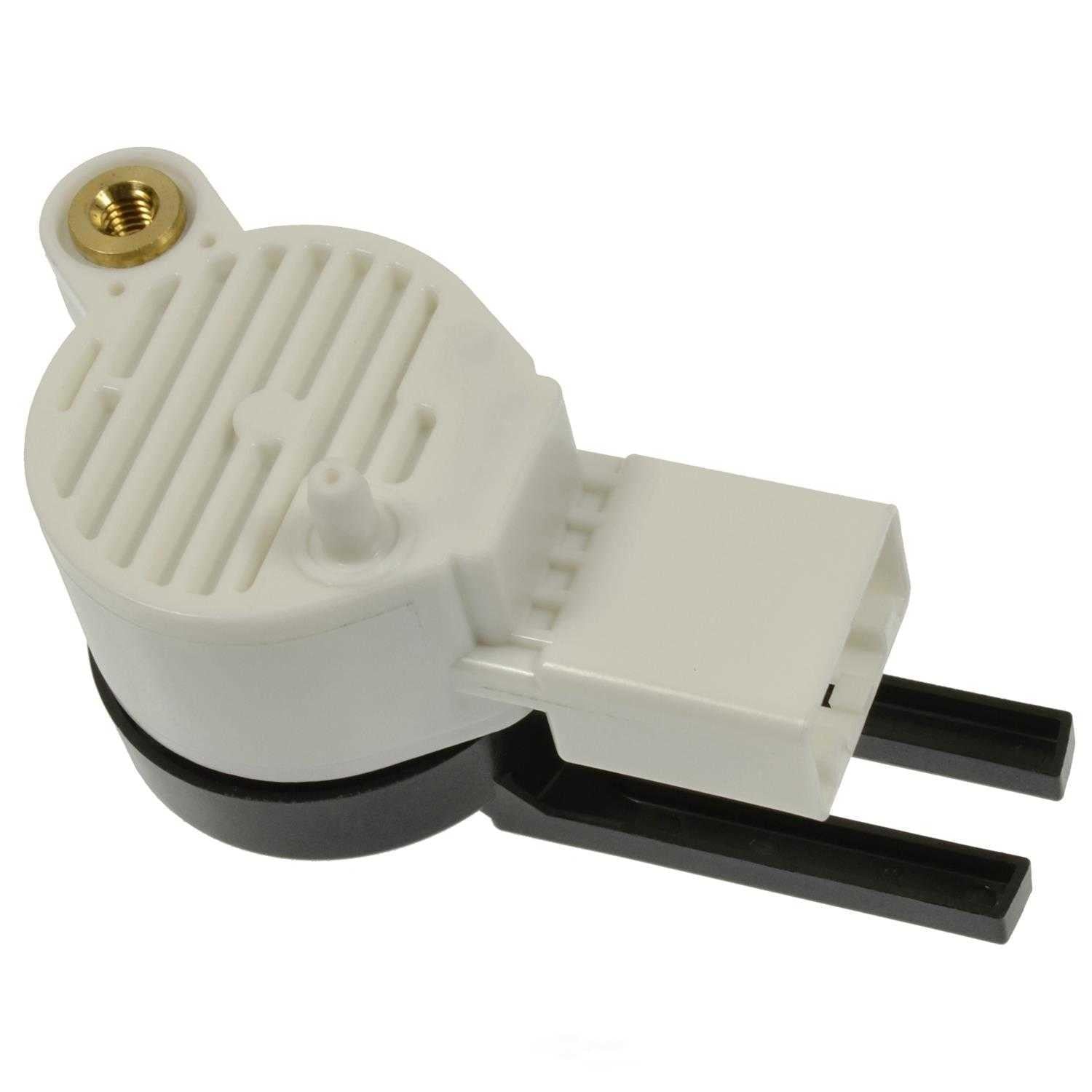 Brake Light Switch  Standard Motor Products  SLS554