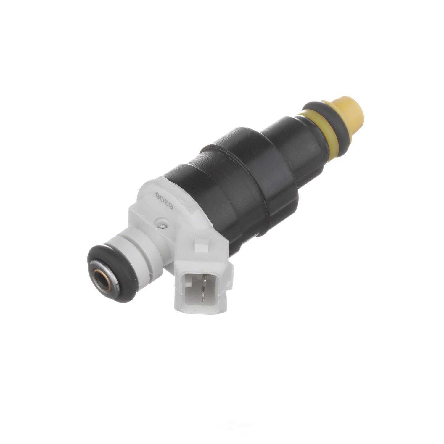 New Fuel Injector  Standard Motor Products  FJ689RP4