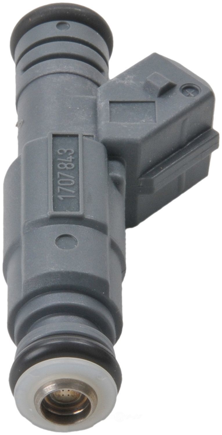 New Fuel Injector  Bosch  62681