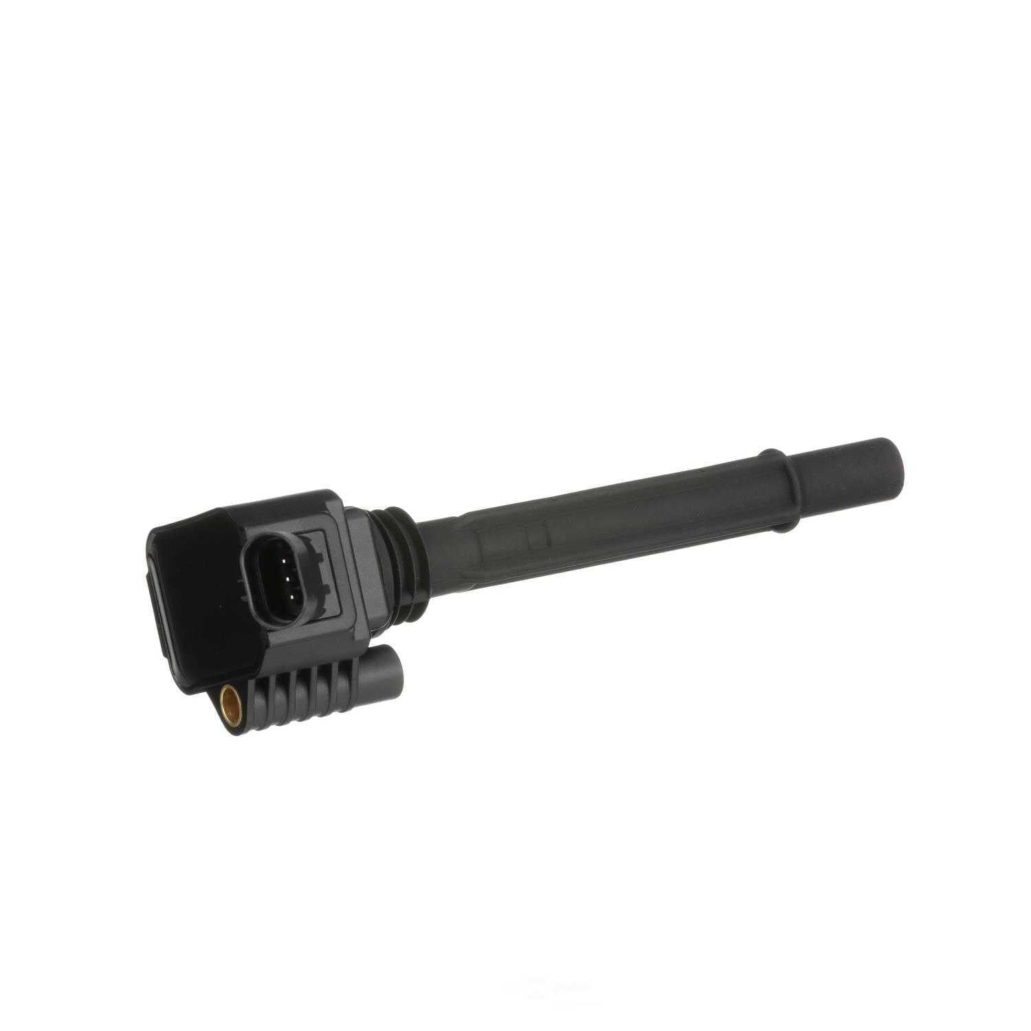 Ignition Coil  Standard Motor Products  UF673